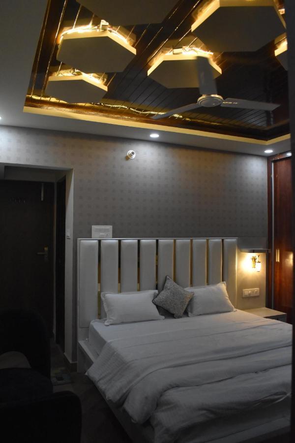פאטנה Hotel Lilac Doors מראה חיצוני תמונה