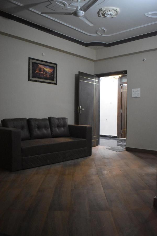פאטנה Hotel Lilac Doors מראה חיצוני תמונה