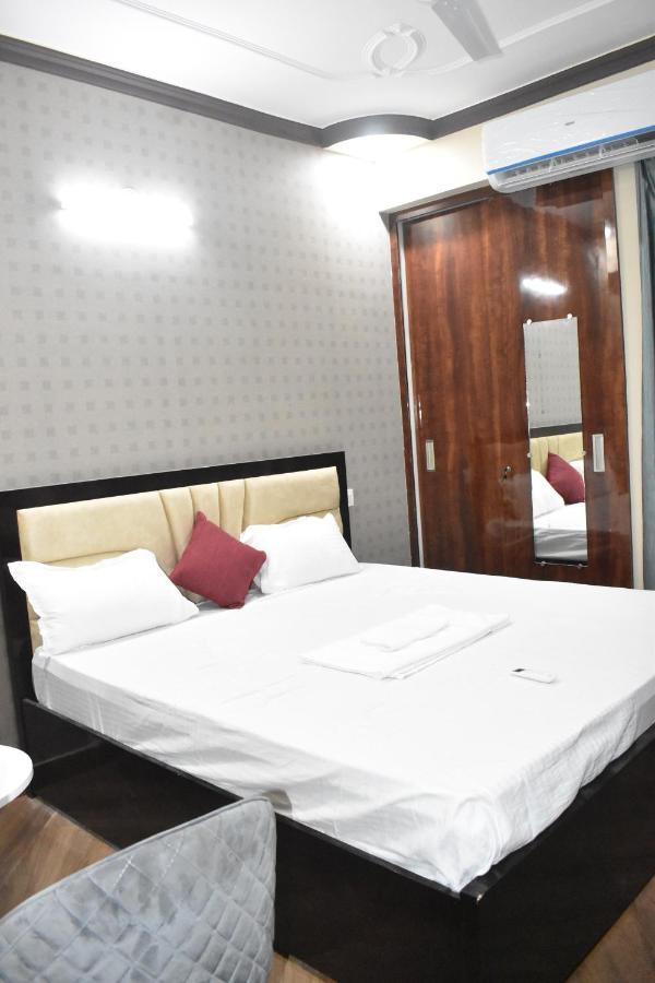 פאטנה Hotel Lilac Doors מראה חיצוני תמונה