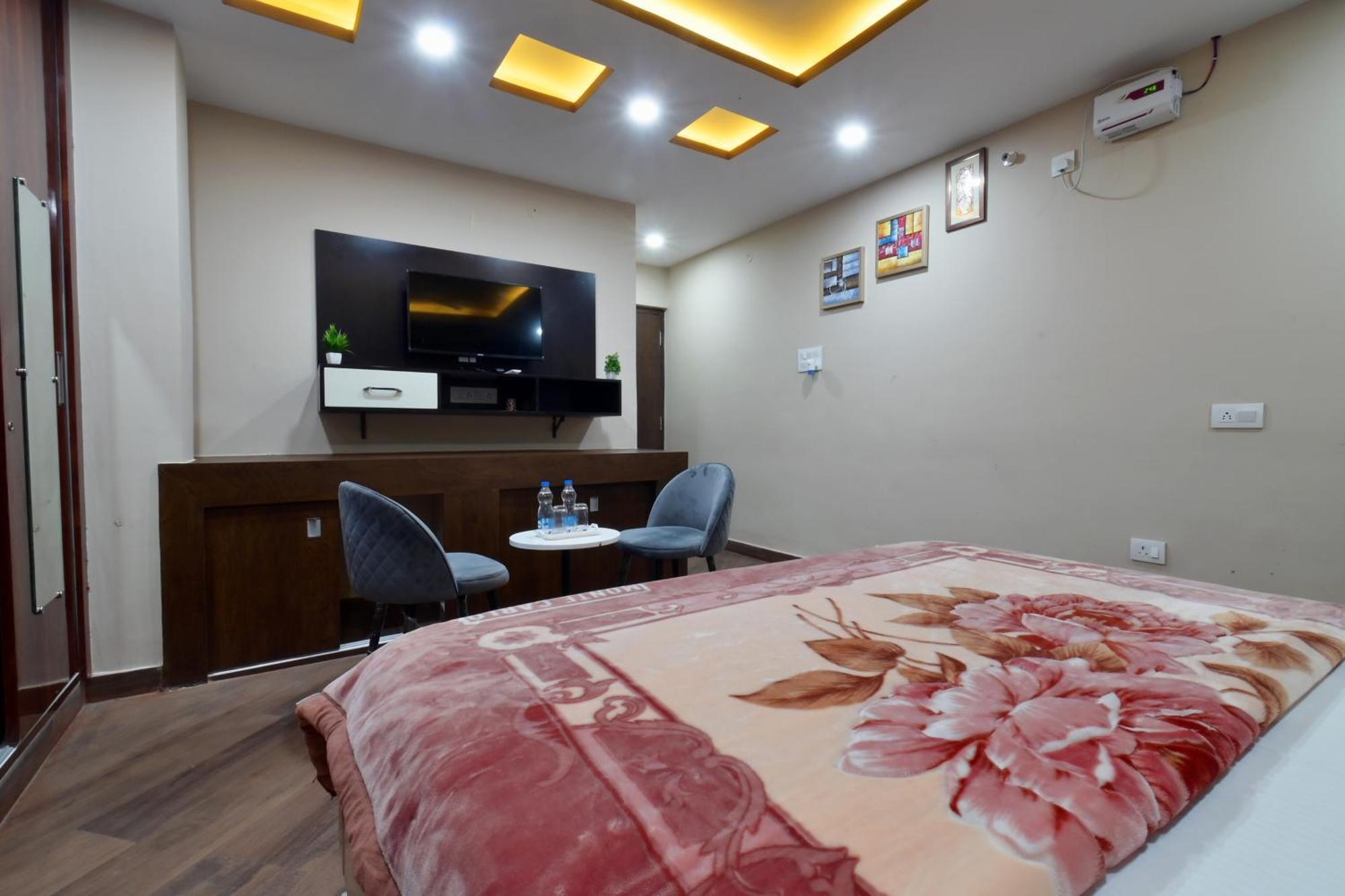 פאטנה Hotel Lilac Doors מראה חיצוני תמונה