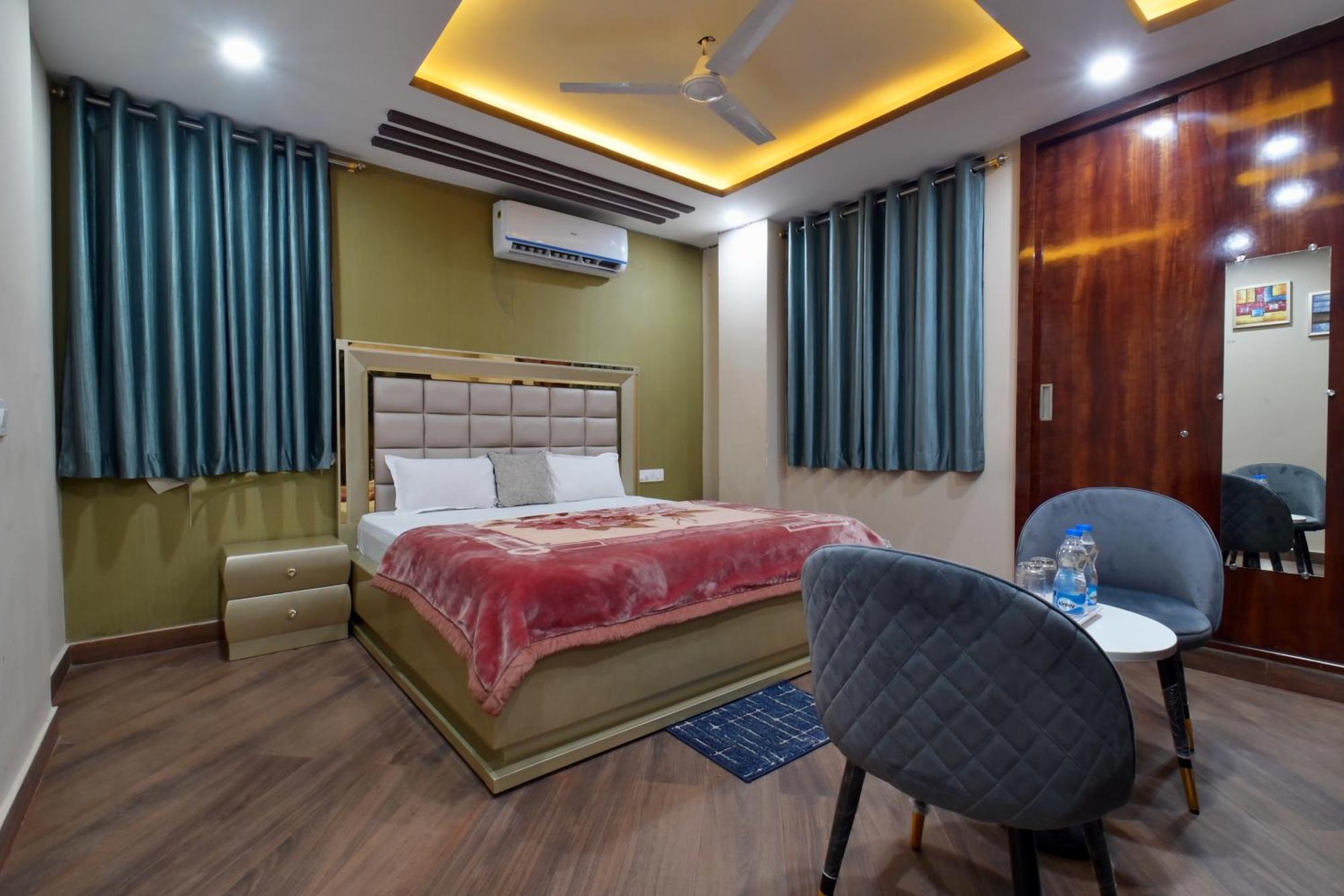 פאטנה Hotel Lilac Doors מראה חיצוני תמונה